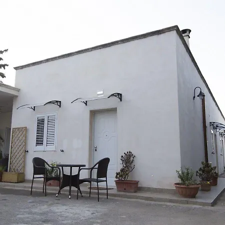 La 3* Brindisi