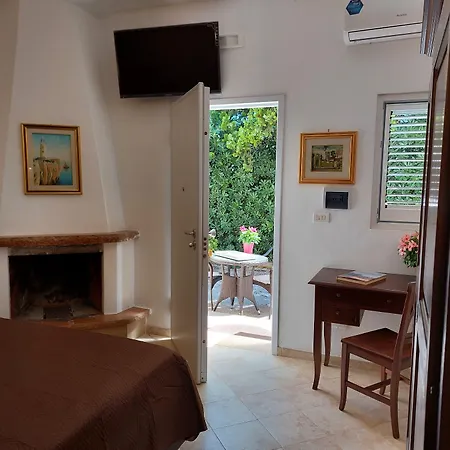 La 3* Brindisi