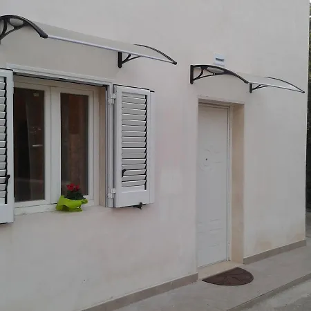 La Brindisi