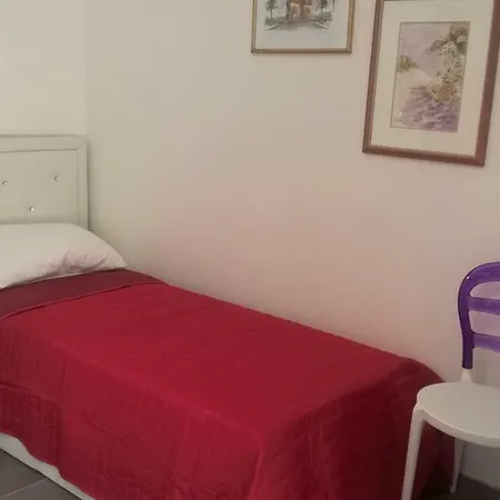 La 3* Brindisi